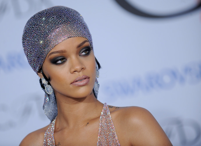 Rihanna v posledních letech proslula provokacemi, především svými odhalenými fotografiemi na sociálních sítích.