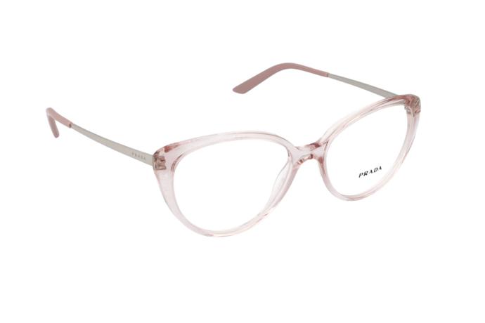 Trendy transparentní dioptrické brýle s růžovým nádechem a kovovou stranicí. Prada, 3079 Kč