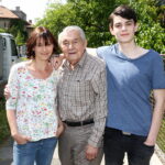 Josef Trojan s maminkou Klárou Pollertovou-Trojanovou a dědečkem Ladislavem Trojanem.