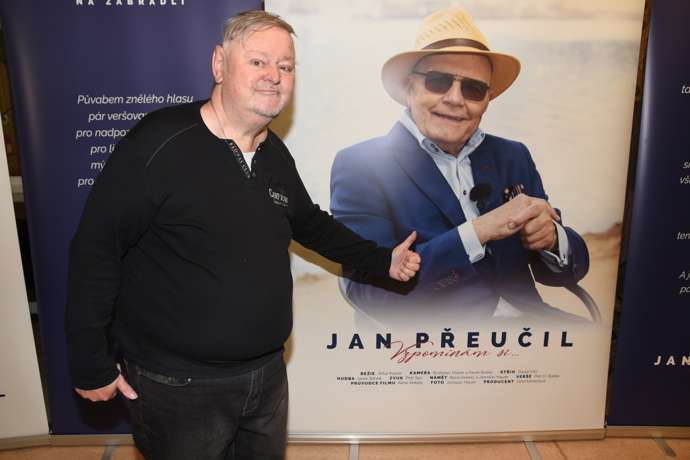 Jan Kuželka se s Janem Přeučilem přátelí už dlouhá léta, ze setkání v Lucerně měli velkou radost.