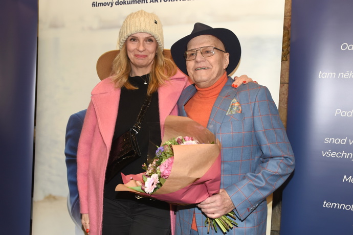 Projekci dokumentu a možnost pogratulovat Janu Přeučilovi si proto Ivana Chýlková nenechala ujít.