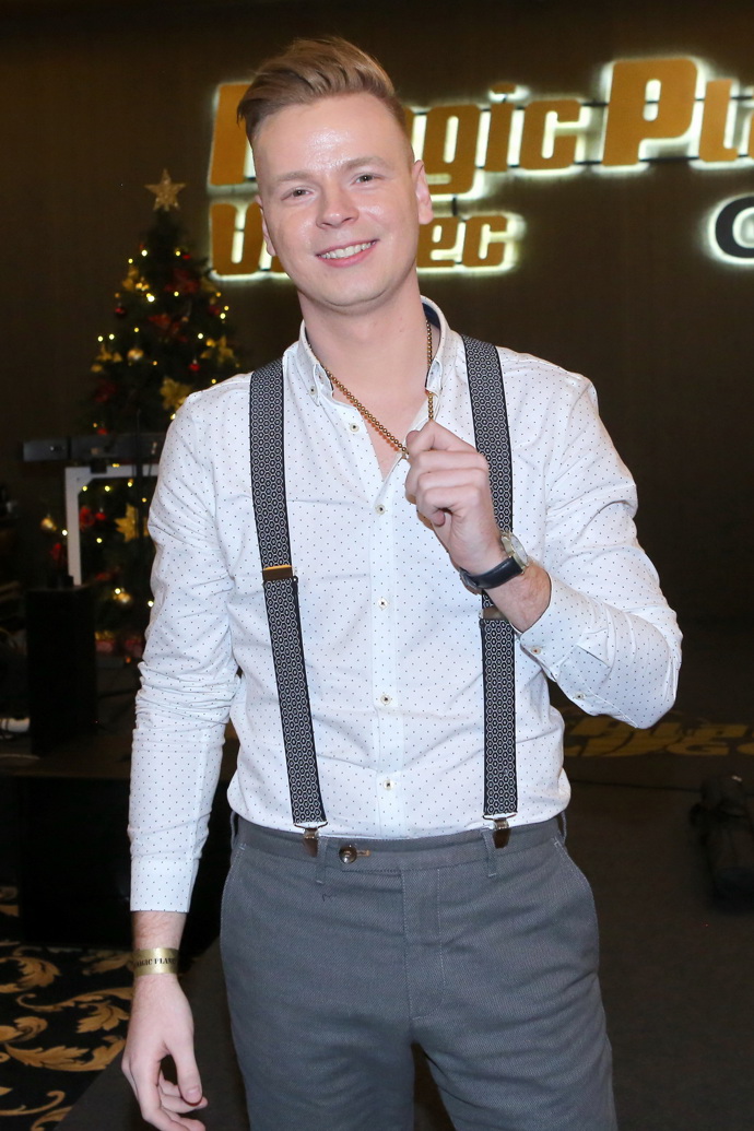 Syn Pavla Trávníčka Pavel Dytrt se proslavil už jako dítě v reklamě na kečup. Později se pokoušel prosadit v soutěži Muž roku, dnes se úspěšně živí divadlem.