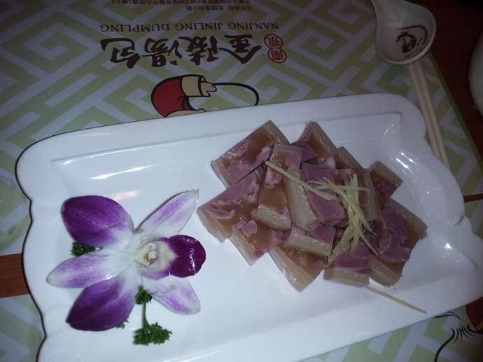 Tlačenka není pouze evropskou záležitostí, takhle vypadá její čínská verze.