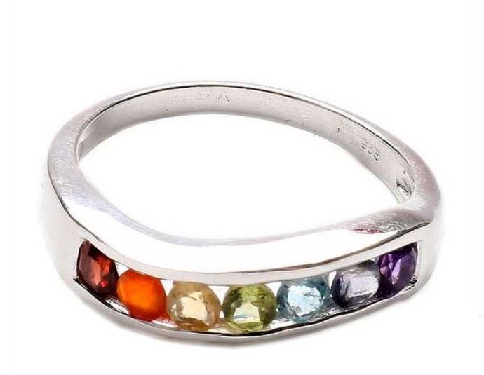 Čakrový prsten, stříbro s polodrahokamy. Nefertitis, 759 Kč