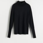 Dámský černý rolák. Reserved, 459 Kč