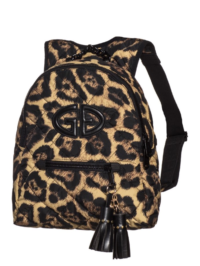 Chybět by vám neměl ani stylový dámský batoh, který využijete po celý rok. GOLDBERGH, 5890 Kč