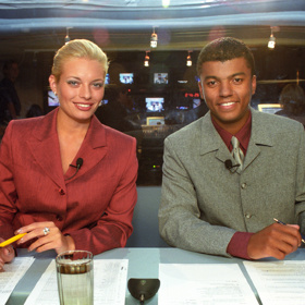 Lucie Borhyová a Rey Koranteng už jsou v Televizních novinách sehraná dvojice a diváci je pravidelně odměňovali cenami televizní popularity TýTý.