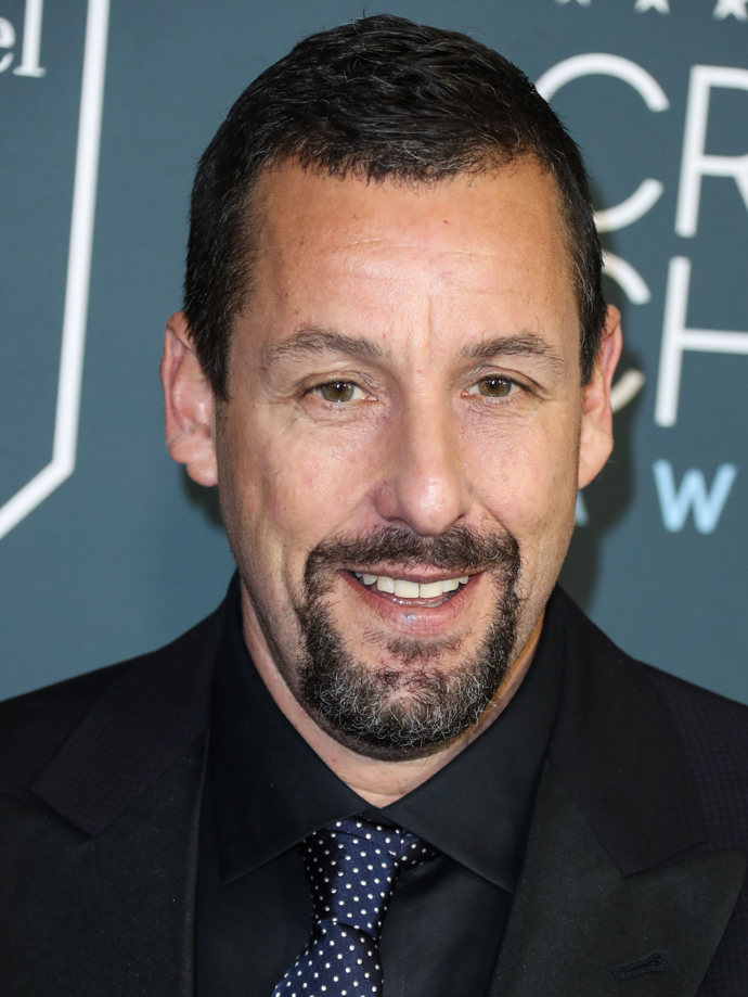 Herec komediálních rolí Adam Sandler na pražskou Kampu také zavítal, nic speciálního si ale objednat netoužil, spokojil se s nabídkou podniku.