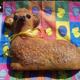 Dnes máme místo něj sladkého velikonočního beránka. Přesto jde o upomínku na historii. Představuje Ježíše Krista, beránka Božího, který se obětoval za lidstvo.