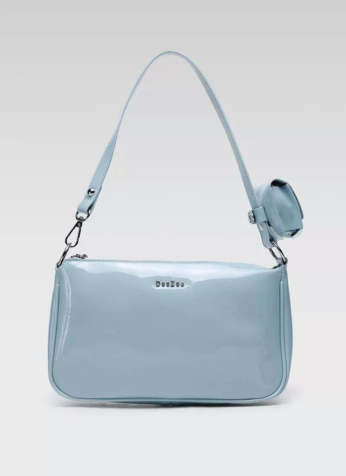 Malá modrá lesklá kabelka. DeeZee, 760 Kč