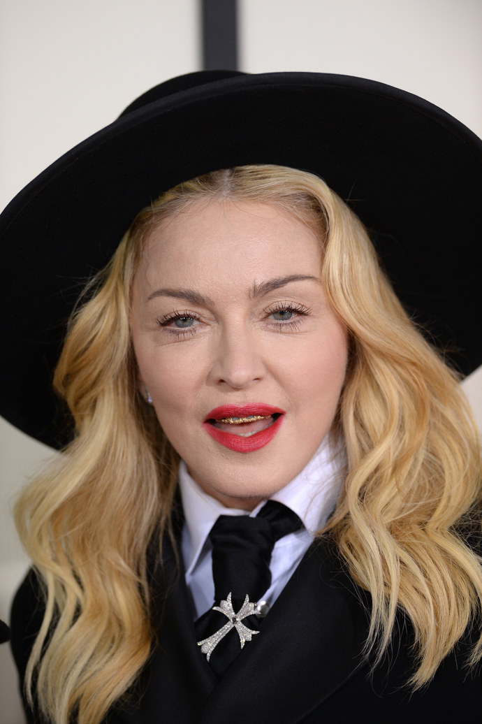 Zpěvačka Madonna je rovněž hrdou Lvicí. Narodila se 16. srpna.