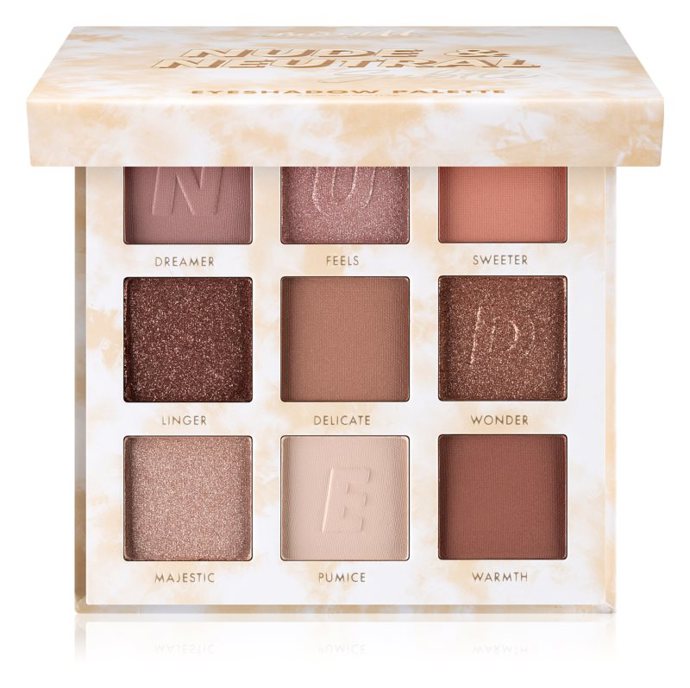 Paletka očních stínů pro dokonalé líčení očí. Notino, 290 Kč