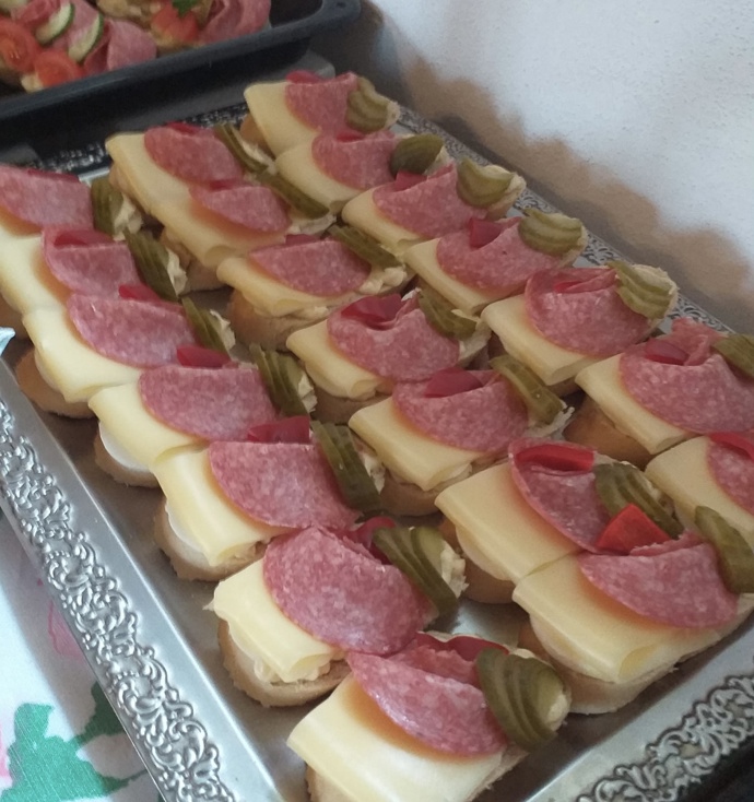 Domácí chlebíčky umějí nejlepší naše maminky, souhlasíte? 