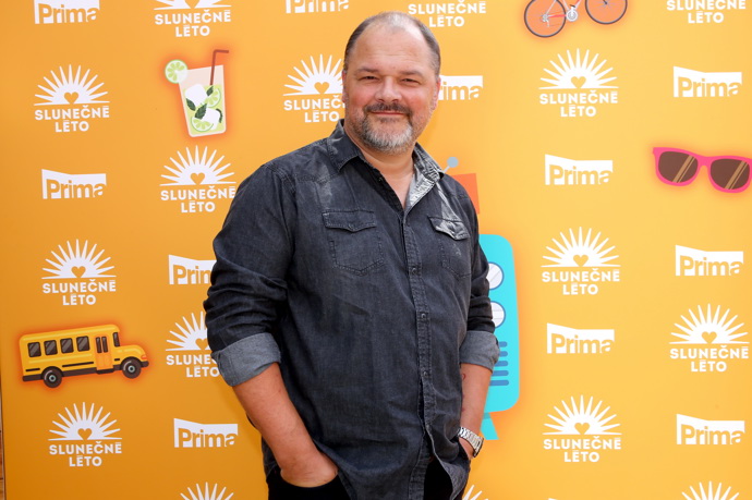 Jejich syn Martin Preiss se po pádu na dno vrací do společenského života.