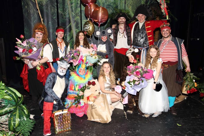 Muzikál Ostrov pokladů uvádí Divadlo Broadway.