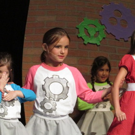 První divadelní představení si Jasmine Adamcová vyzkoušela v Miami.