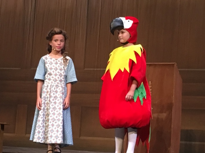 V Americe si dokonce už papouška jednou zahrála.