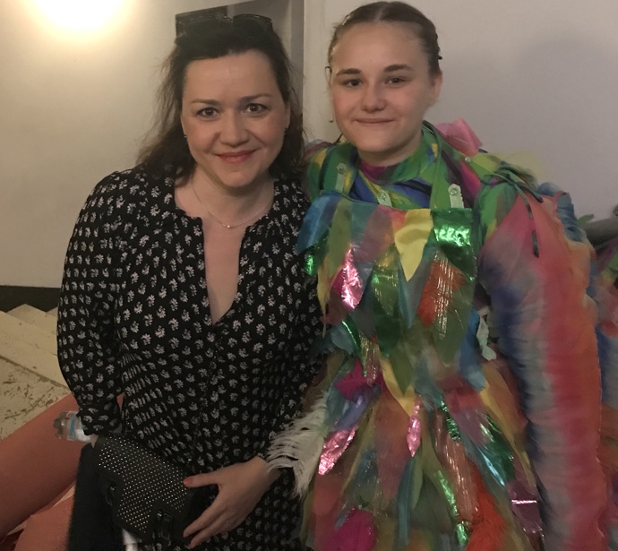 Jasmínka Adamcová prozradila naší šéfredaktorce Markétě, že by byla ráda nejen herečkou, ale i doktorkou.