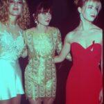 Zleva Tori Spelling, Shannen Doherty a Jennie Garth v době, kdy natáčely kultovní seriál Beverly Hills 90210. Jennie se díky postavě Kelly stala idolem milionů dospívajících mužů.