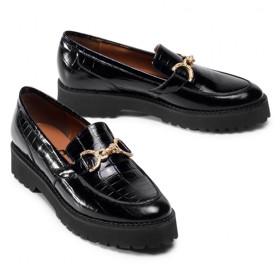 Černé lesklé mokasínky. KARINO, 2224 Kč