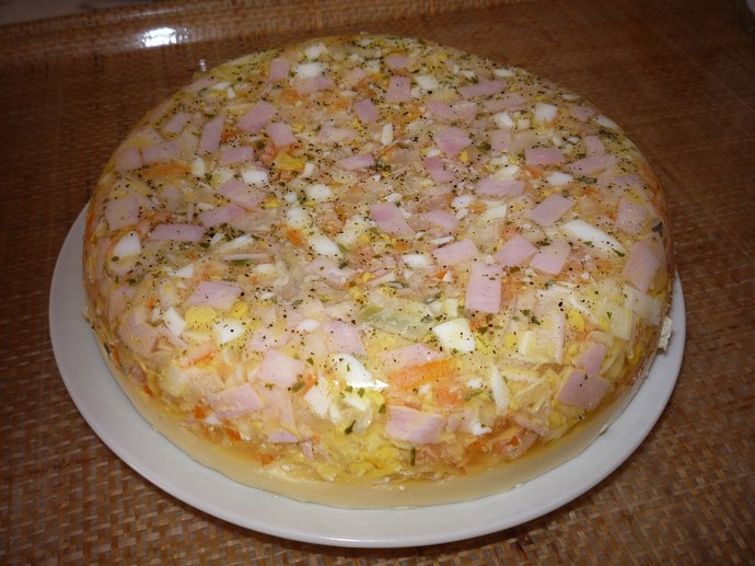 Také vaječná tlačenka patří mezi nejoblíbenější velikonoční recepty.