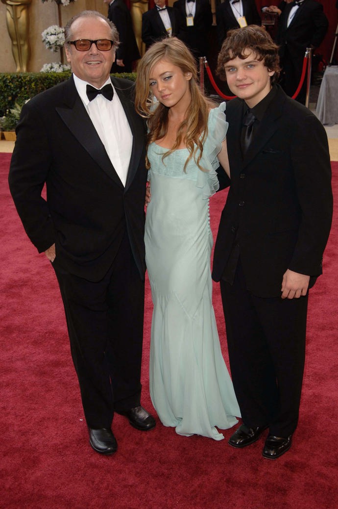 Jack Nicholson navštívil v roce 2006 předávání Oscarů se svými dětmi Lorraine a Raymondem.