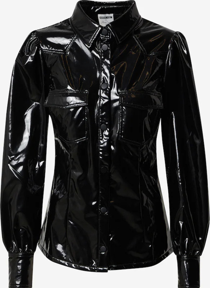 Černá košile z imitace kůže. About You, 1229 Kč