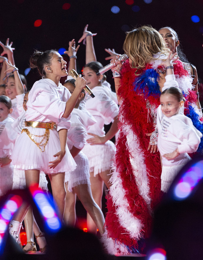 A Emme si Jennifer Lopez zazpívala na předloňském Superbowlu.