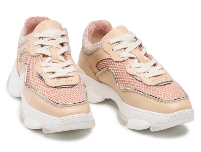 Béžové ugly sneakers. FURLA, 7408 Kč