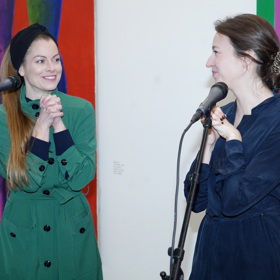 Herečky Hana Holišová a Berenika Kohoutová se představí v roli Marty Kubišové. V recitálu se sice budou alternovat, na tiskové konferenci ale společně zazpívaly kousek představení.