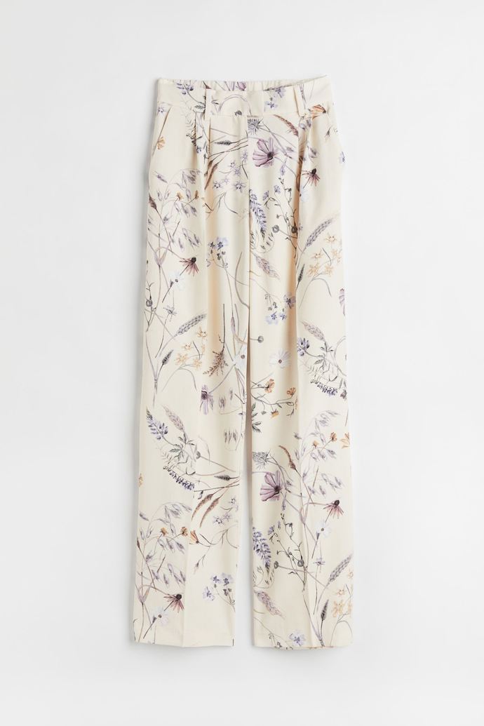 Krémové květované elegantní kalhoty s vysokým pasem. H&M, 799 Kč