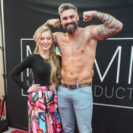 Na druhém letošním castingu na Muže roku nesměla chybět herečka ze seriálu ZOO Michaela Pecháčková. Zapózovala s Mužem roku 2016 Josefem Kůrkou.