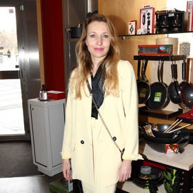 Tereza Bebarová si své cukrářské dovednosti poprvé vyzkoušela na tradičním vídeňském sachr dortu.