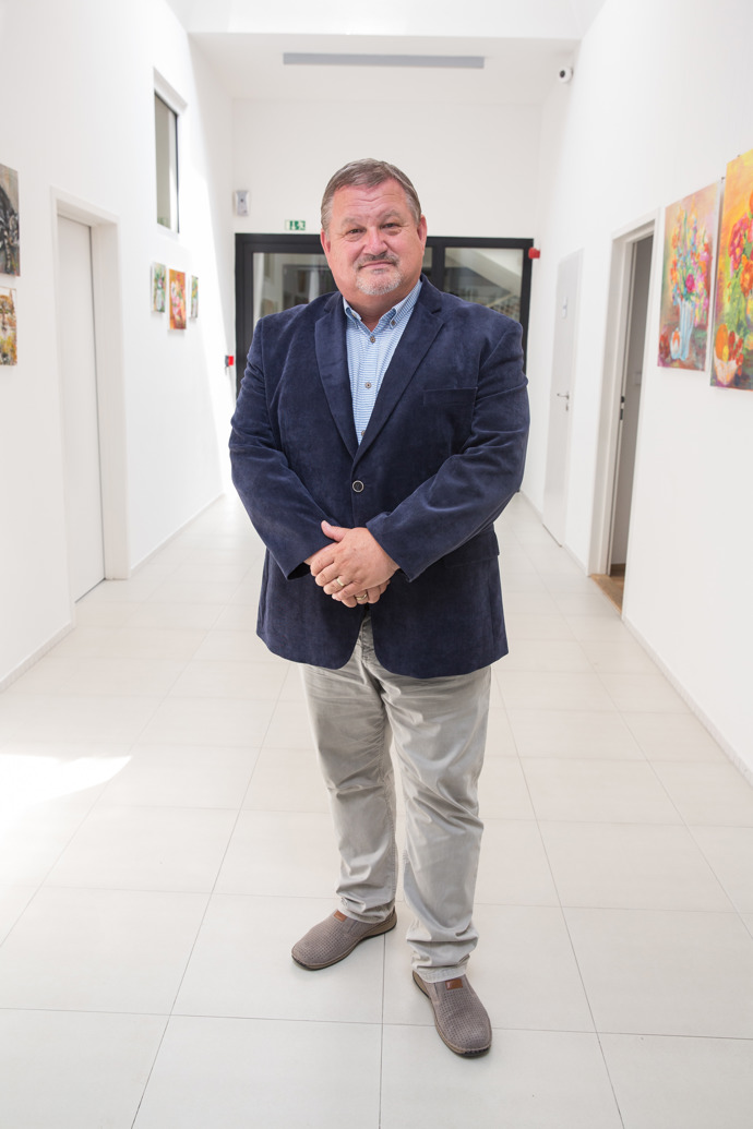 Jiří Werich Petrášek je hrdým synem Jana Wericha, který netušil, že jej zplodil. 