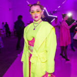 Rebelka Sharlota navštívila letošní Mercedes-Benz Prague Fashion Week a na večerní afterparty byla nepřehlédnutelná.