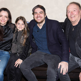 Petr Janda nejmladší, potomek Jandova zesnulého syna Petra, který podlehl rakovině.