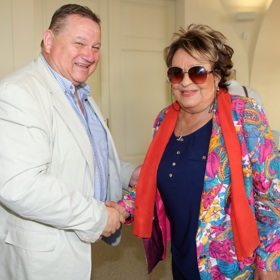 Jiří Werich Petrášek je věrným a vděčným kamarádem populární herečky Jiřiny Bohdalové.