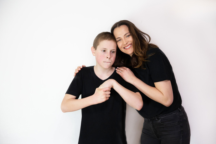 Biologická matka o syna Radovana příliš velký zájem neprojevuje.