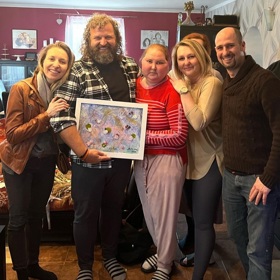 Nezávisle na projektu Dortem proti rakovině se Josef Maršálek setkal s dívkou, která trpí rakovinou mozku. A neváhal ji osobně navštívit.