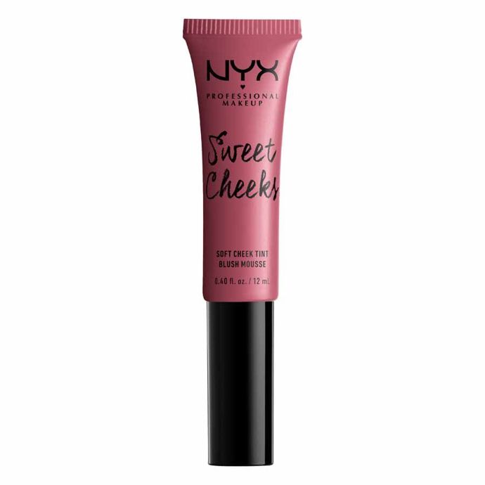 Krémová tvářenka s jedinečným aplikátorem pro snadnou aplikaci. NYX Professional Makeup, 199 Kč