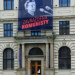 "Budu Vás hladit a líbat svými slovy i tehdy, když už ruka, která ho píše fyzicky, bude od Vás vzdálená," napsala Milada Horáková v jednom z posledních dopisů před popravou.