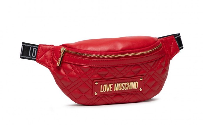 Červená prošívaná ledvinka se zlatým zdobením. LOVE MOSCHINO, 2887 Kč