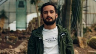 Max (28): Pozval jsem kolegu na rande, bohužel jsme v restauraci potkali moje rodiče