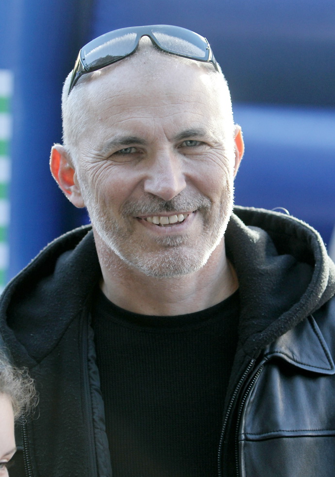 Podle Petra Fejka není dobře, když lidé drží exotická zvířata v zajetí. V rozhovoru pro Lifee.cz zmiňuje například Karlose Vémolu a jeho Vémoland s krokodýly a lvy.