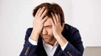 Marek (32): Žádost o ruku rozhodně nedopadla podle plánu. A může za to moje matka