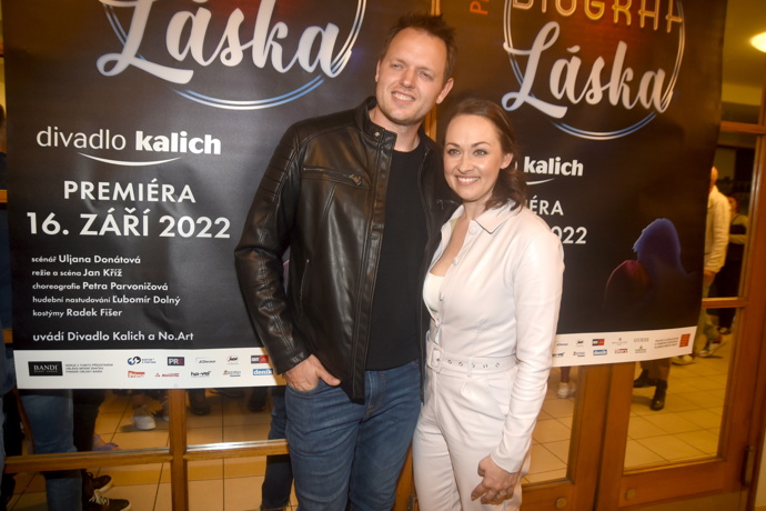 V muzikálu Biograf láska se objeví také jeho žena Marie.