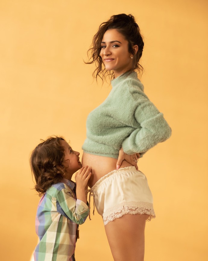 Takhle to Evě slušelo, když čekala mladšího Tristana. 