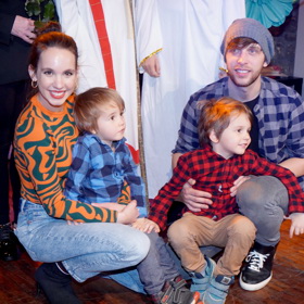 Michaela Tomešová má s manželem Romanem syny Jonáše a Kristiána.