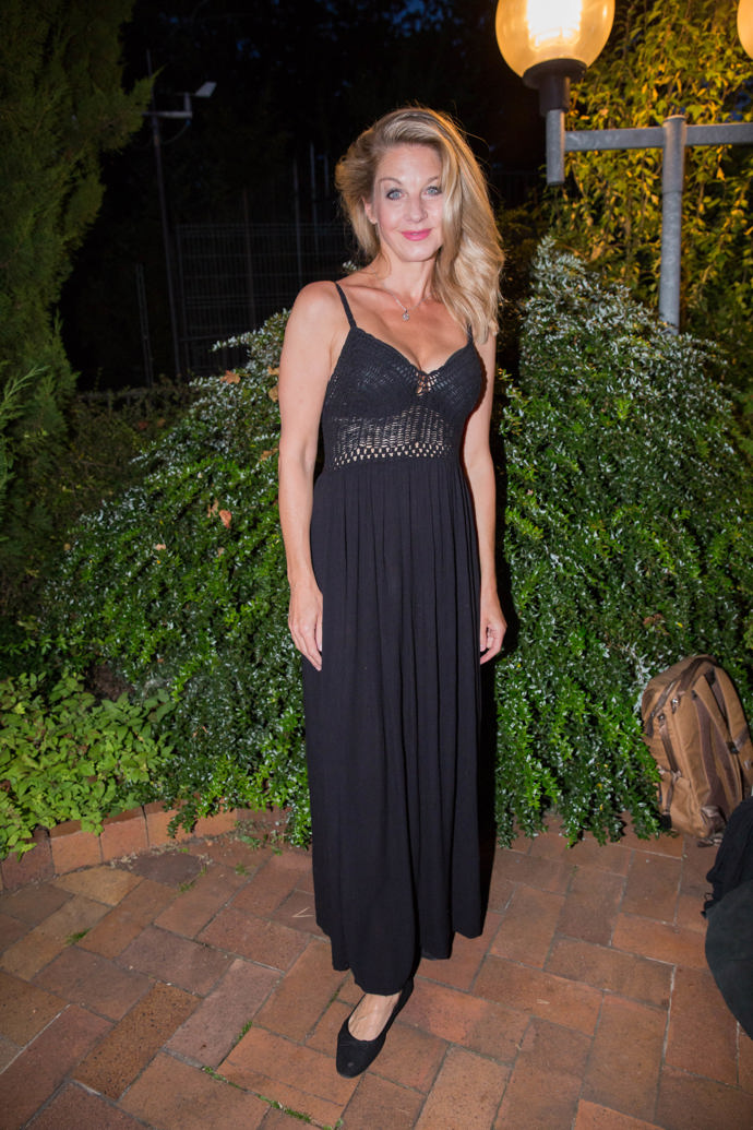 Jak sama říká, nemá ráda paruky, protože své dlouhé blond vlasy potom musí znovu mýt.