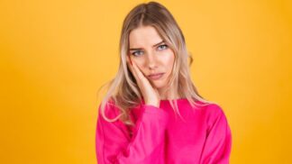 Vendula (32): Po porodu jsem se za zády svého přítele zadlužila. Teď se hrozně stydím